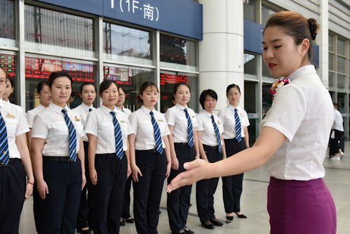 福州火車(chē)站掀起最酷禮儀服務(wù)新風(fēng)潮